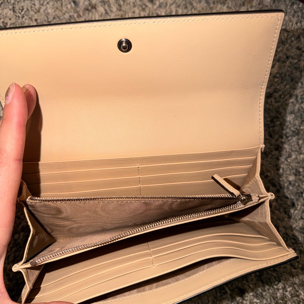 Gucci Beige and Brown Wallet - Picture 6 of 6